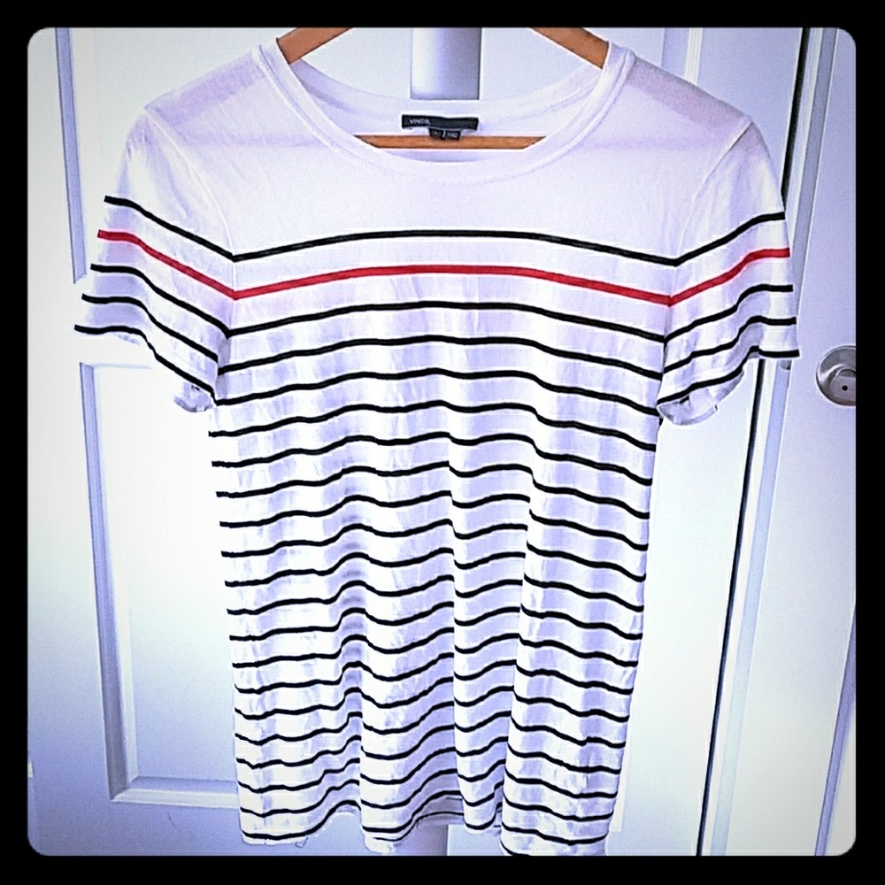 Vince tee shirt large excellent condition no stain